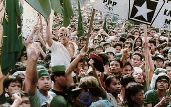 Kampanye Partai Persatuan Pembangunan (PPP) pada April 1997. /B.J. Habibie: 72 Days as Vice President/commons.wikimedia.org