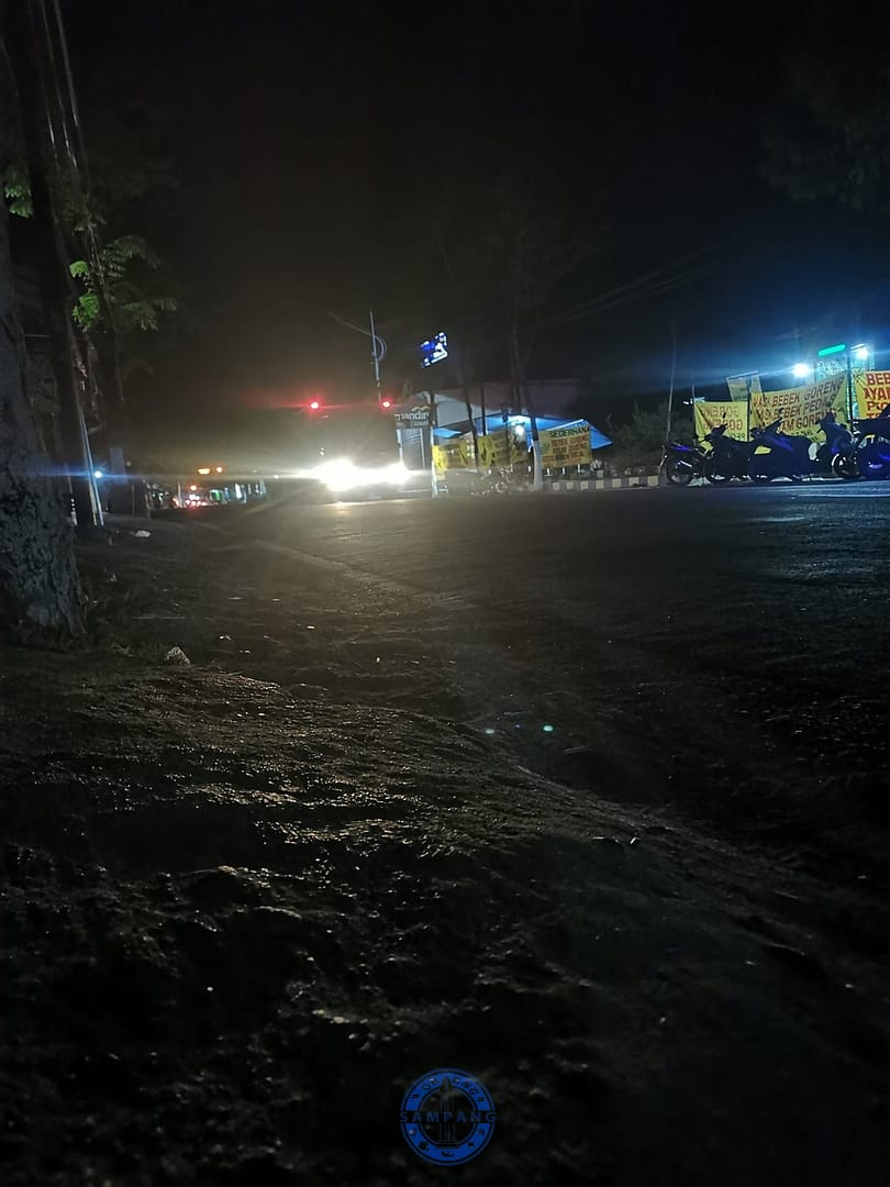 Seperti Kota Mati, Lampu Penerangan Jalan di Sampang Dipadamkan Selama PPKM Darurat Dan Level 4